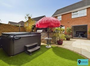 Garden - click for photo gallery